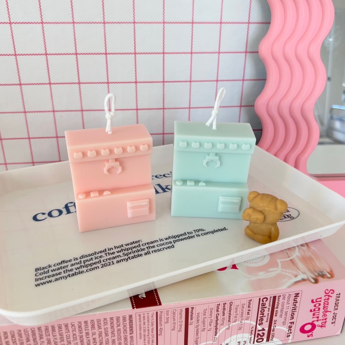 Scented Claw Machine Candle| Claw Crane Candle | Cool Candles | Decorative Candle | Scented Candle | Aesthetic room decor | Retro room decor