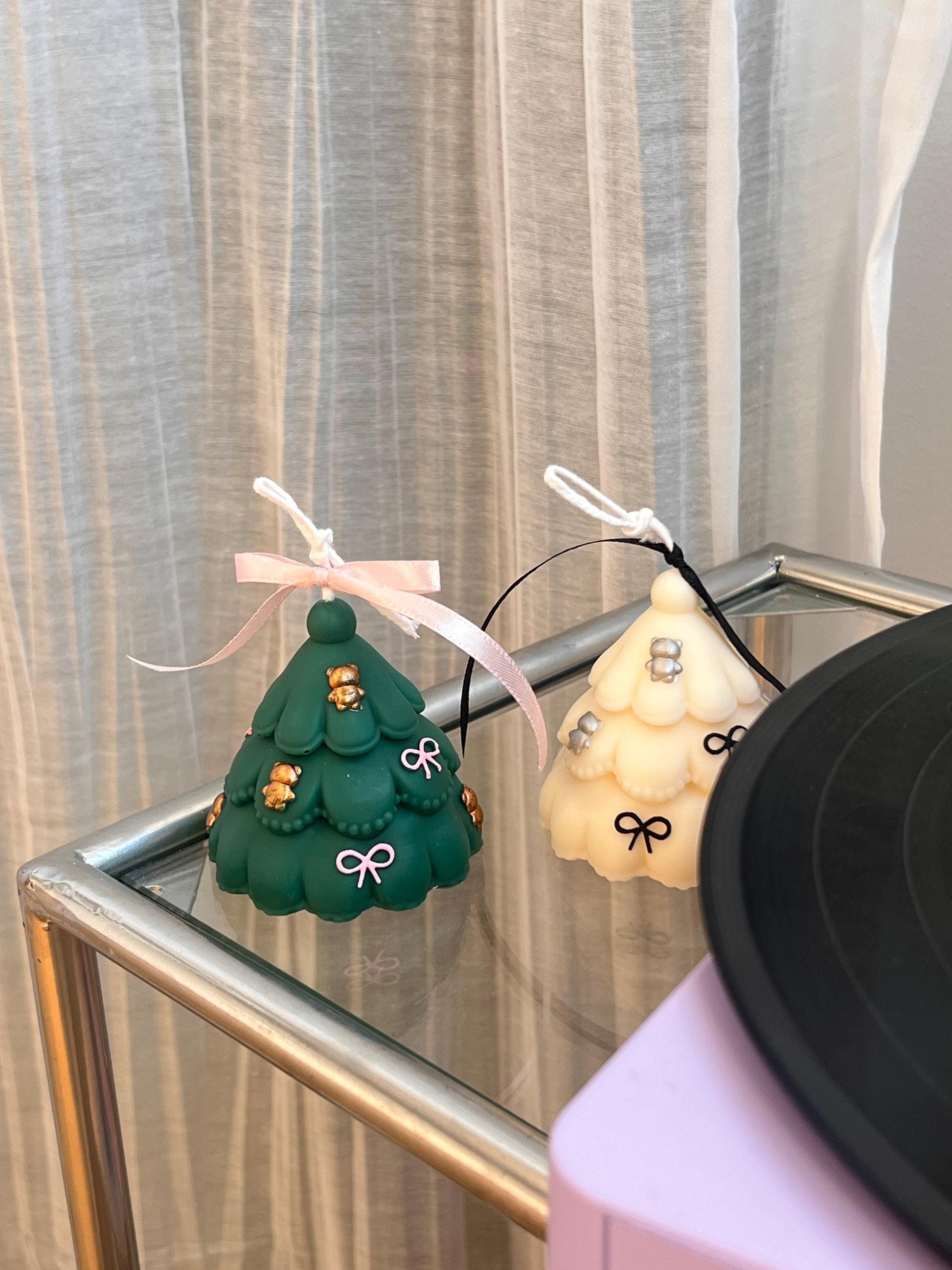 Coquette Christmas Tree Candle, Bow Candle, Coquette Decor, Christmas Candle, Holiday Candle, Christmas Decor, Christmas Gift,