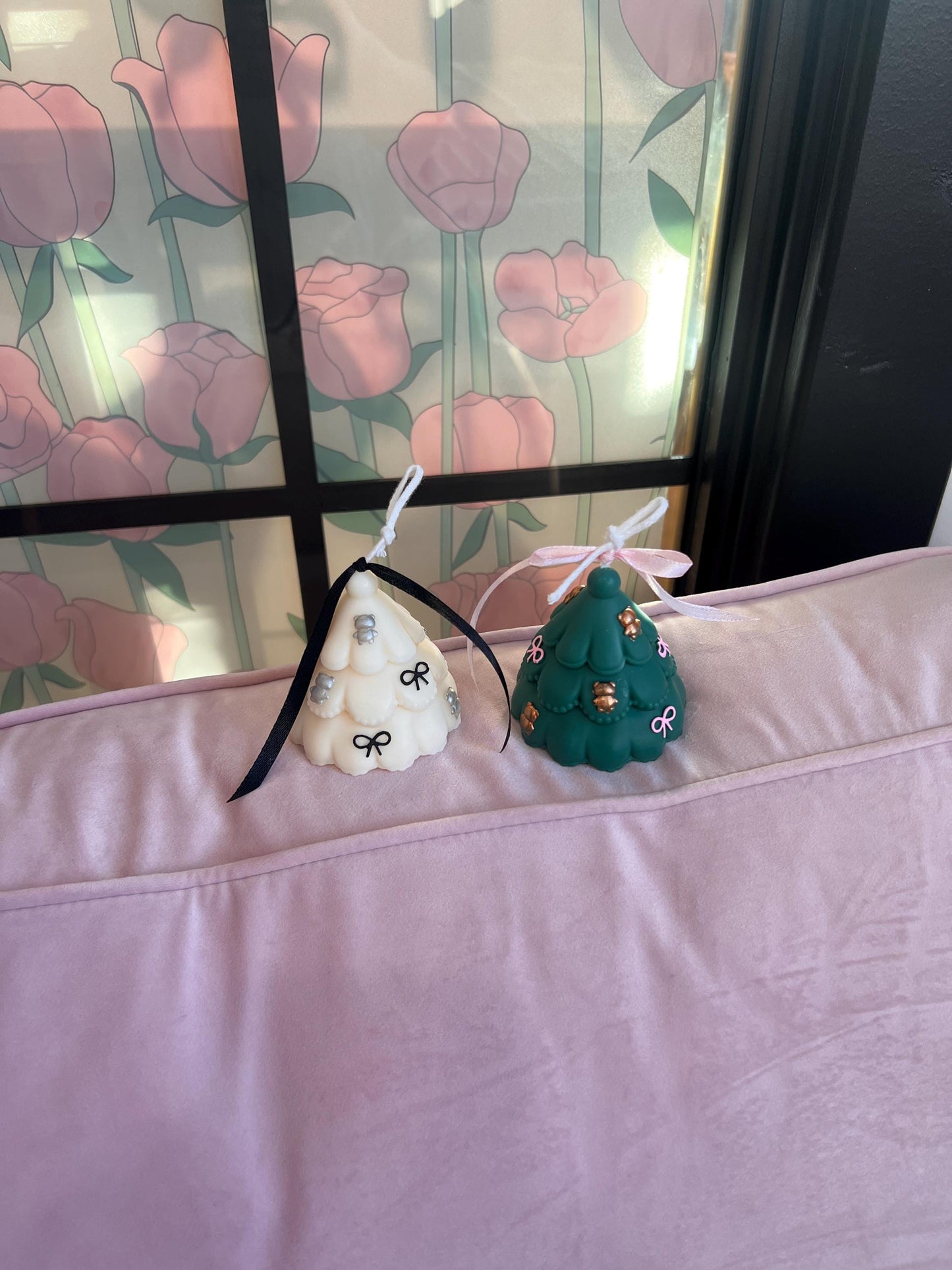 Coquette Christmas Tree Candle, Bow Candle, Coquette Decor, Christmas Candle, Holiday Candle, Christmas Decor, Christmas Gift,