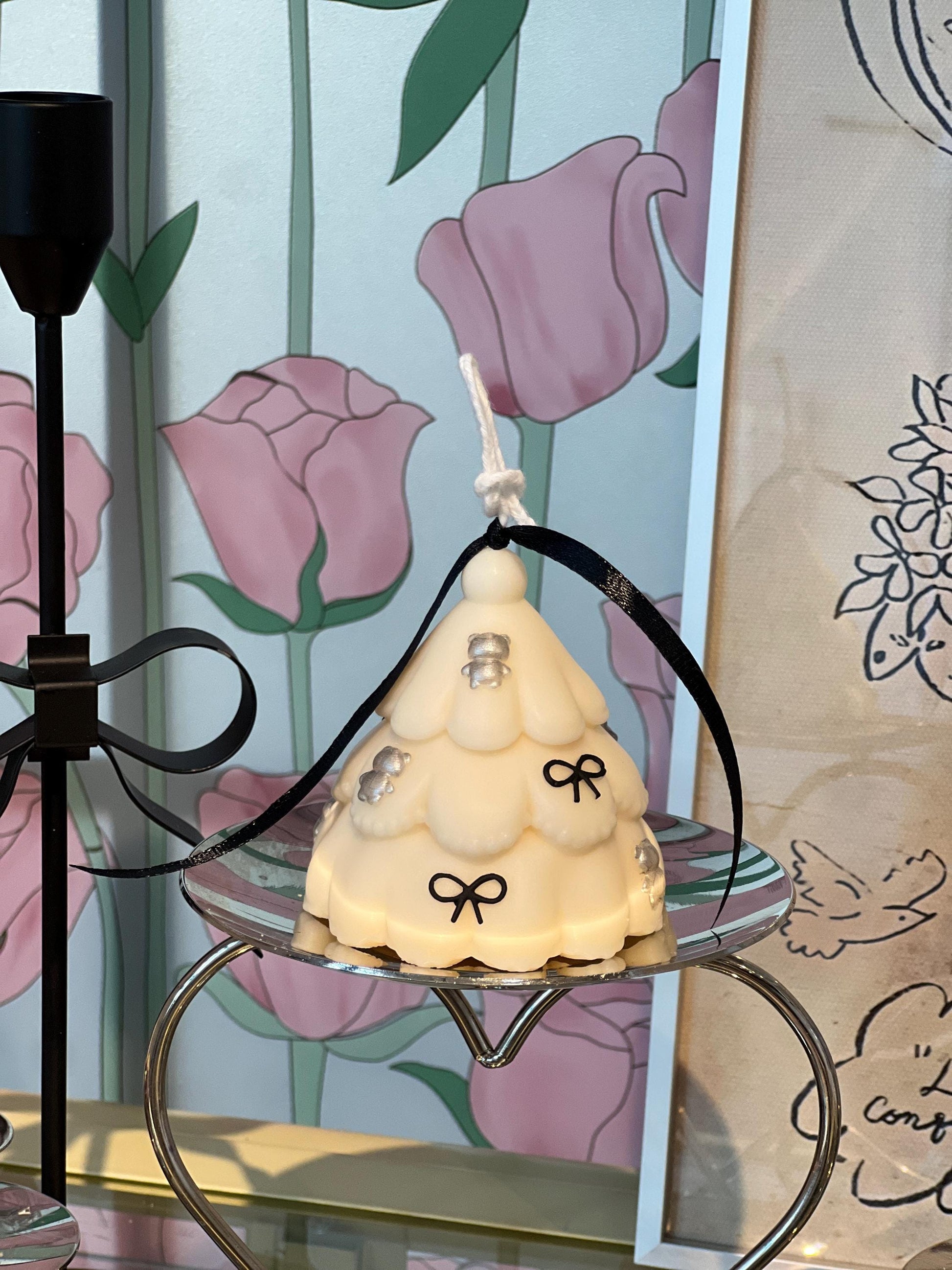 Coquette Christmas Tree Candle, Bow Candle, Coquette Decor, Christmas Candle, Holiday Candle, Christmas Decor, Christmas Gift,