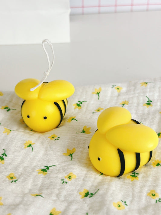 Honey bee candle, Bumble bee candle, Bee candle, Honey bee gift, Cottagecore decor, Cute room decor, Bee lover, Cottagecore aesthetic