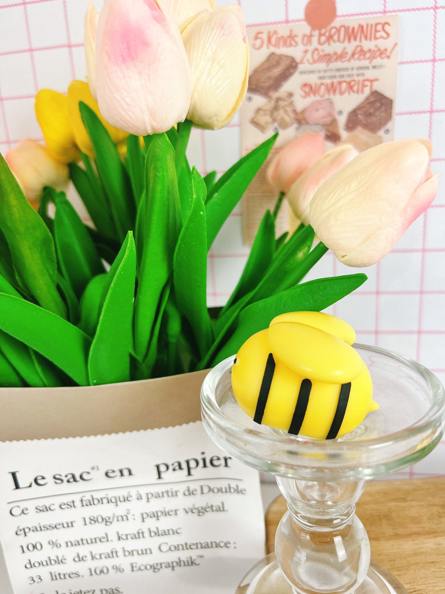 Honey bee candle, Bumble bee candle, Bee candle, Honey bee gift, Cottagecore decor, Cute room decor, Bee lover, Cottagecore aesthetic